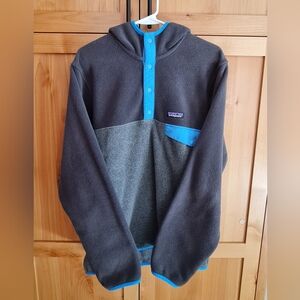 Patagonia Men's Synchilla Snap T: RARE- HOODED